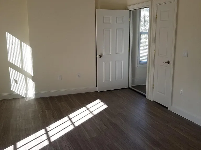 53 Beacon St #2 — Photo 16