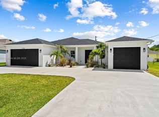 2385 SW Import Dr, Port Saint Lucie, FL 34953