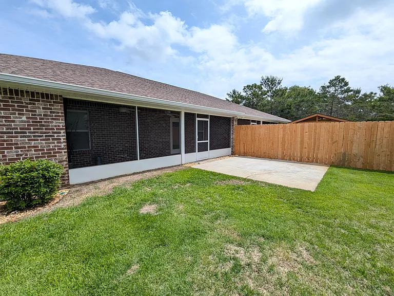 1827 Sundown Dr — Photo 25