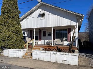 36 Railroad St, Lewistown, PA 17044