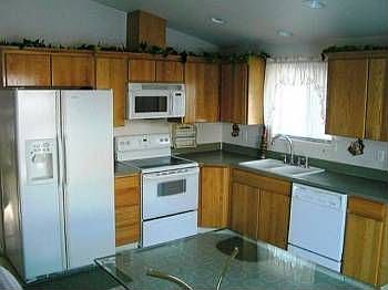 2nd image of 7911 Saturna Dr