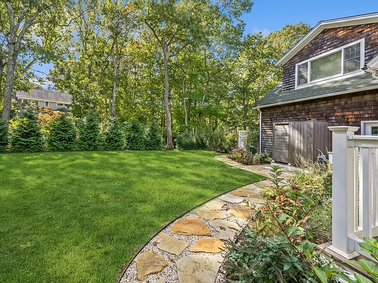 28 Turtle Pond Rd — Photo 21