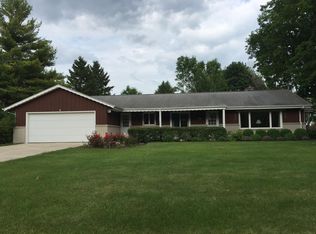 4130 Brook Ln, Brookfield, WI 53005