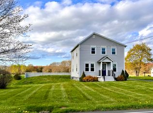 66 Chestnut St, Hatfield, MA 01038