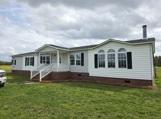 1527 Haymount Rd, Latta, SC 29565