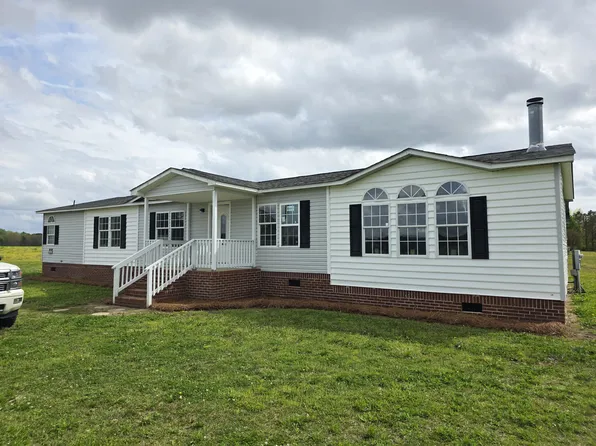 1527 Haymount Rd, Latta, SC 29565
