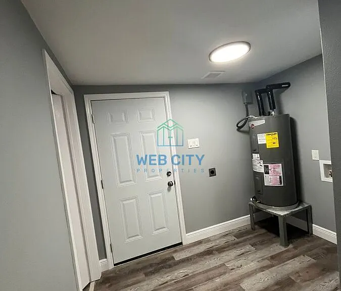 3021 Modree Ave — Photo 10