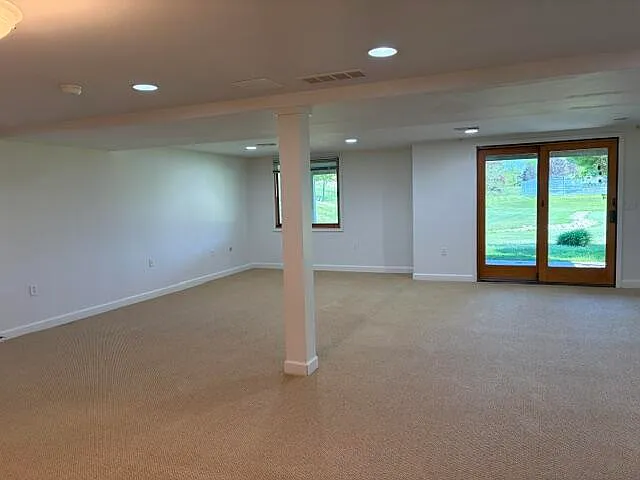 1261 Laurel View Dr — Photo 31