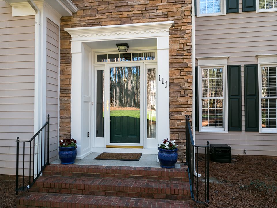 1st image of 111 Bonner Ln