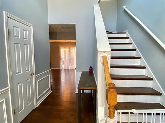 4th image of 1320 Norwalk Trce