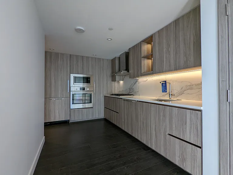 9887 Whalley Blvd #1010 — Photo 2