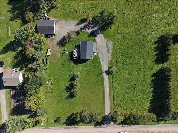 3rd image of 99 Lounsbury Rd