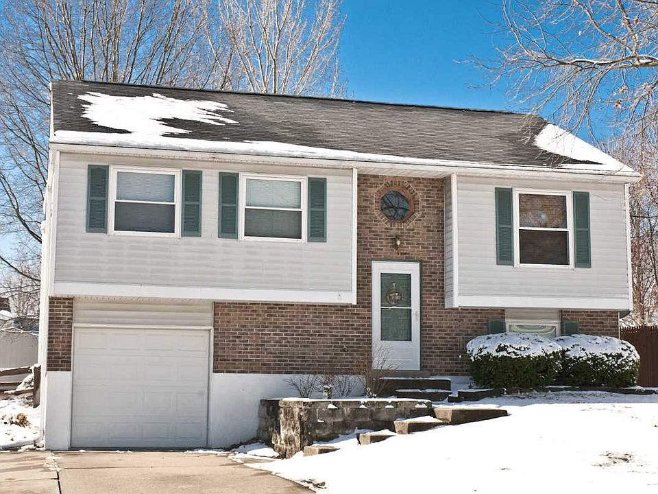 1st image of 11 E Cobblestone Ct