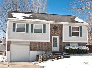 11 E Cobblestone Ct, Florence, KY 41042