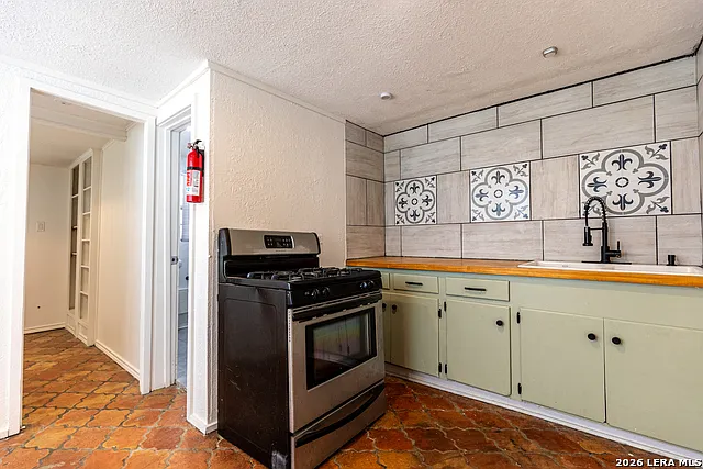 426 E Woodlawn Ave #1 — Photo 10