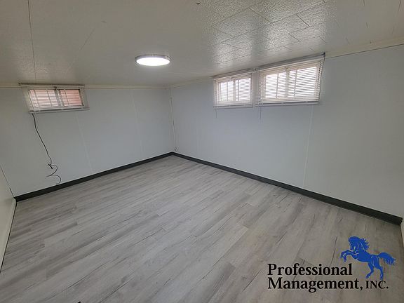 3rd image of 520 Avenue B #1/2