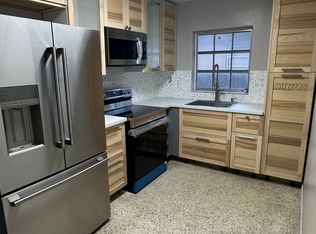 71 E 17th St, Hialeah, FL 33010