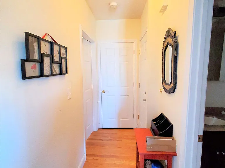 389 Columbia St #2 — Photo 18