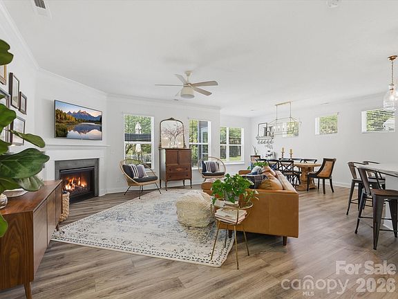 4th image of 6024 Hampstead Pond Ln
