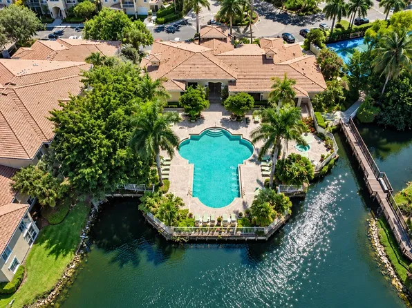 Ibis Reserve Apartments