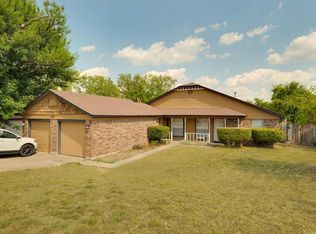 11919 Sunhillow Bnd #B, Austin, TX 78758