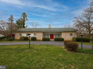 1201 Locust St, Columbia, PA 17512
