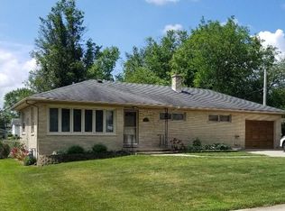 323 Grant St, Downers Grove, IL 60515