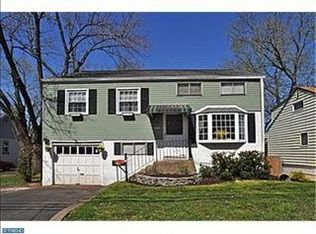 1060 Maple Ave, Glenside, PA 19038