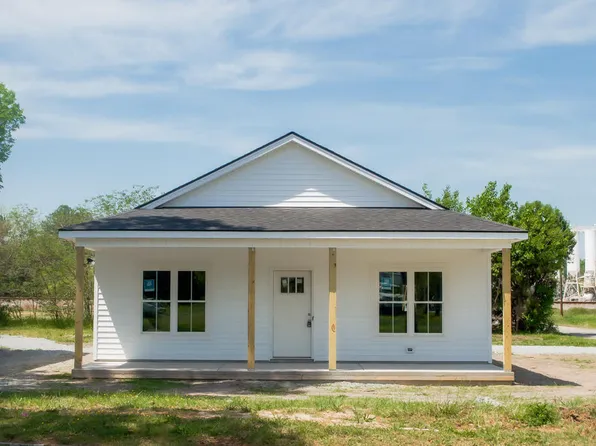 311 N Wilson Ave, Dunn, NC 28334