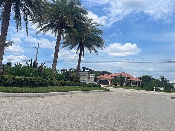 2nd image of 3025 Sunset Pointe Cir