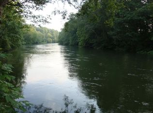 121 Riverside Dr #6, Benton, TN 37307