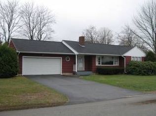 67 Hillview Rd, Gorham, ME 04038