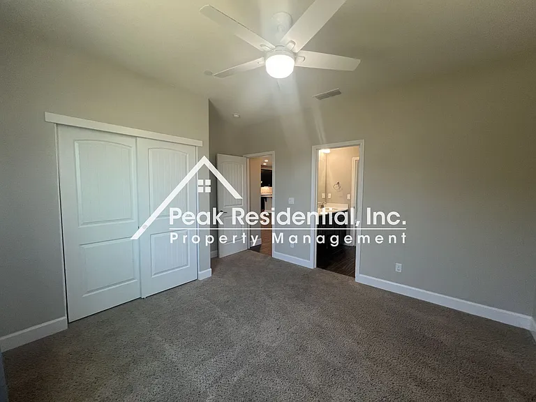9369 Sierra Creek Dr — Photo 14