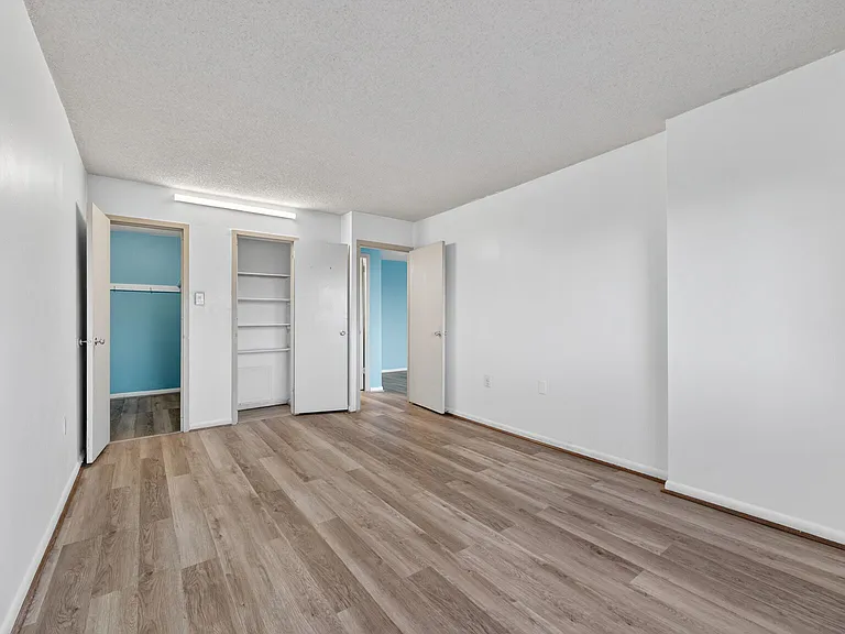 2500 N Van Dorn St #223-1 — Photo 13