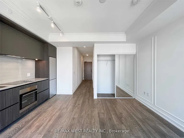 225 Sumach St #2802 — Photo 14