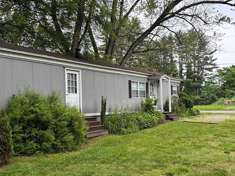 7 Pierce Rd — Photo 18