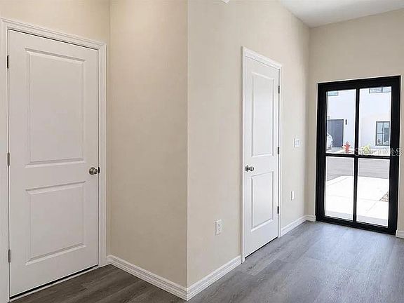 5th image of 4365 CAMBIO GARDENS COURT
