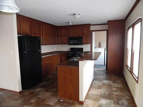 2nd image of 28770 Glenwood