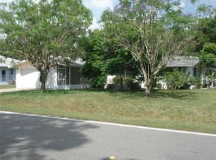 1011 W Baffin Dr, Venice, FL 34293