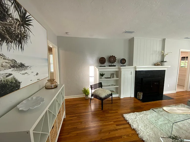 2034 NW 7th Ln — Photo 7