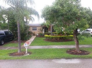 11761 SW 188th Ter, Miami, FL 33177