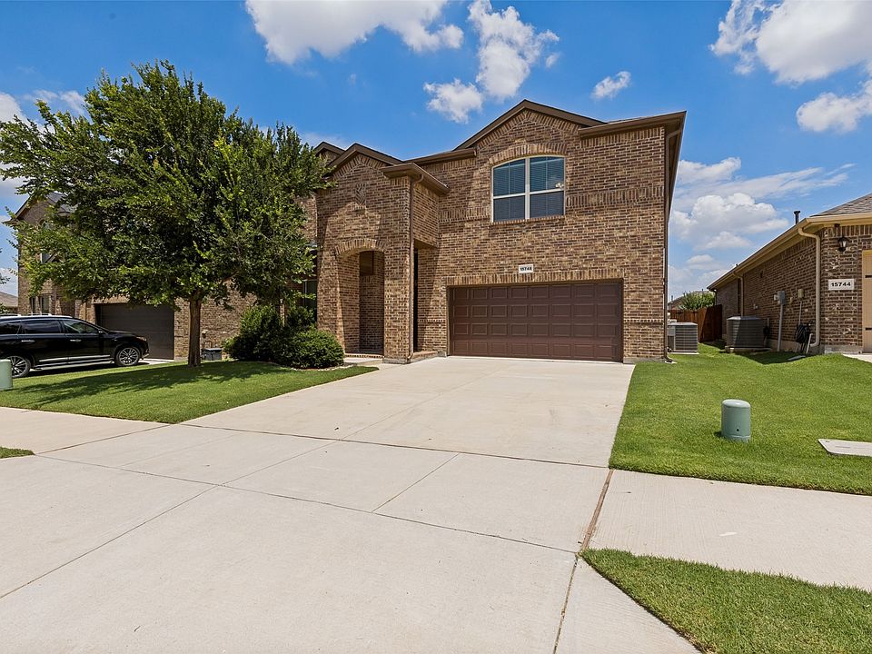 1st image of 15748 Prairie Grass Ln