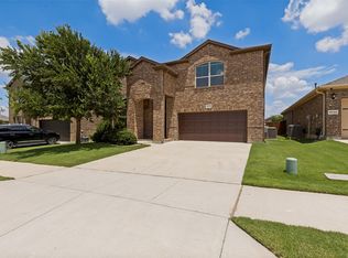 15748 Prairie Grass Ln, Fort Worth, TX 76177