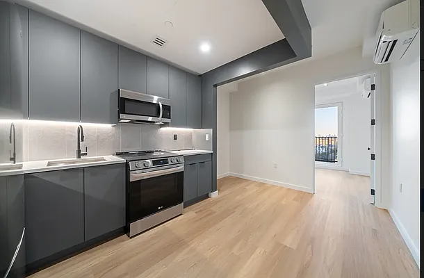 Rented by Highline Residential | media 5