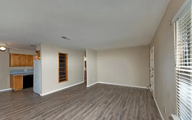 306 Orchard St — Photo 3