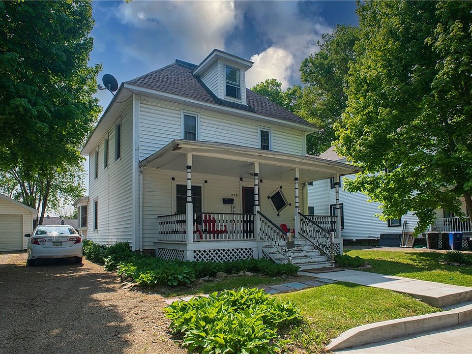 1st image of 318 Meadville St