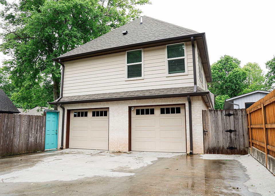 1st image of 1007 S Pickard Ave