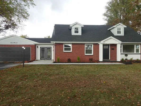 700 W Howard St, Crothersville, IN 47229