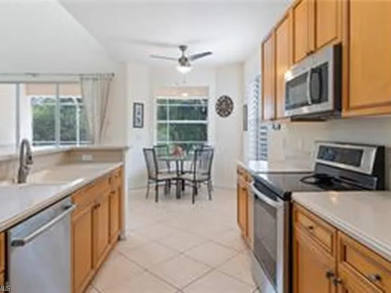 14478 Sterling Oaks Dr — Photo 3
