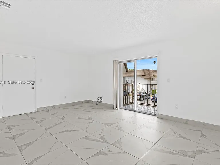 7011 SW 129th Ave #5 — Photo 7